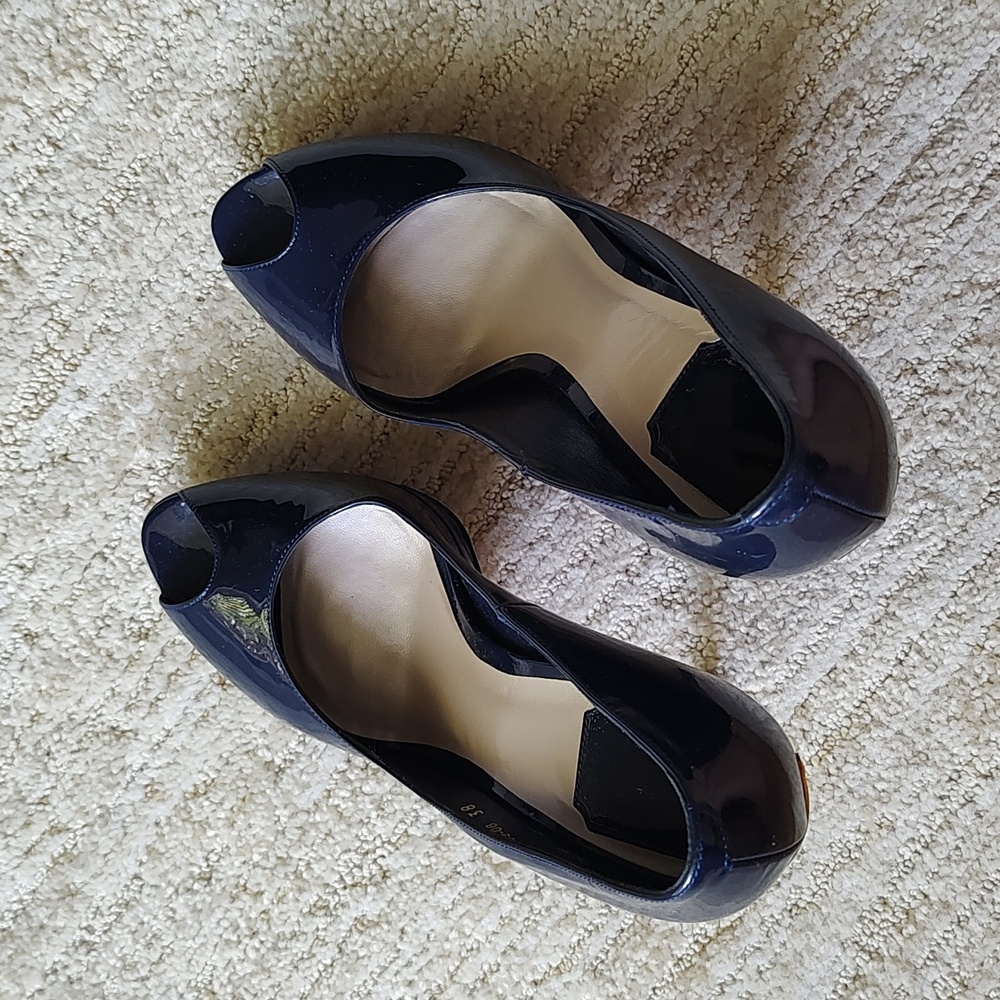 Miss DIOR Escarpin11 Bleu Foncé 38 from Saks Fifth Avenue - Picture 5 of 17